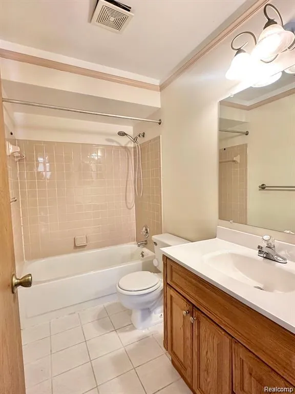 15155 Seagull Drive Sterling Heights City, MI 48313