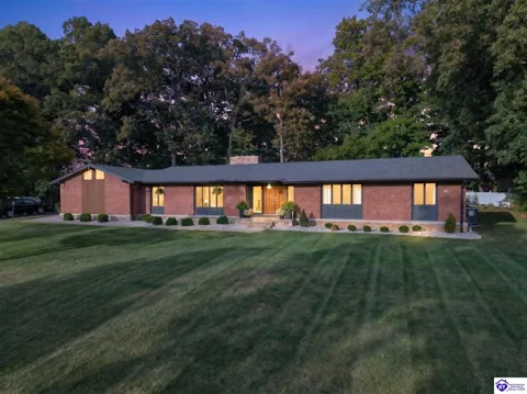 221 Cherokee Boulevard