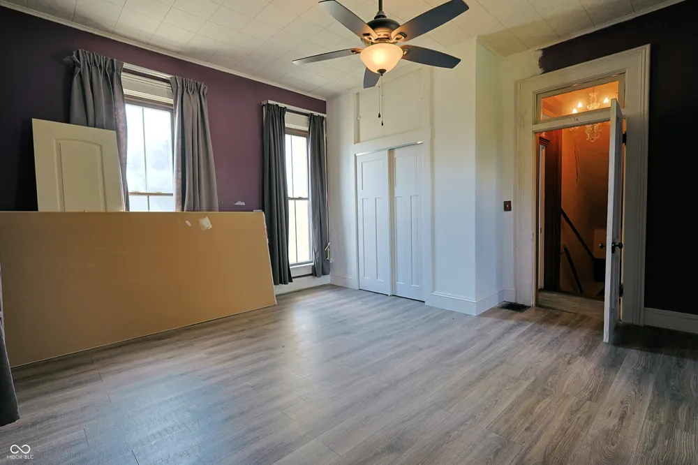 342 High Street Hope, IN 47246