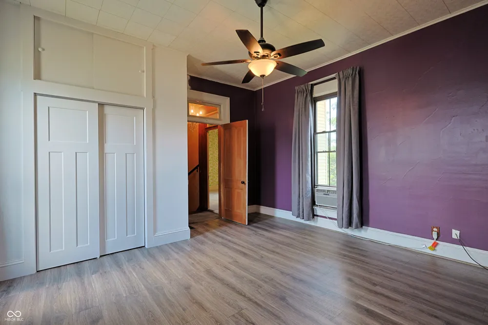 342 High Street Hope, IN 47246