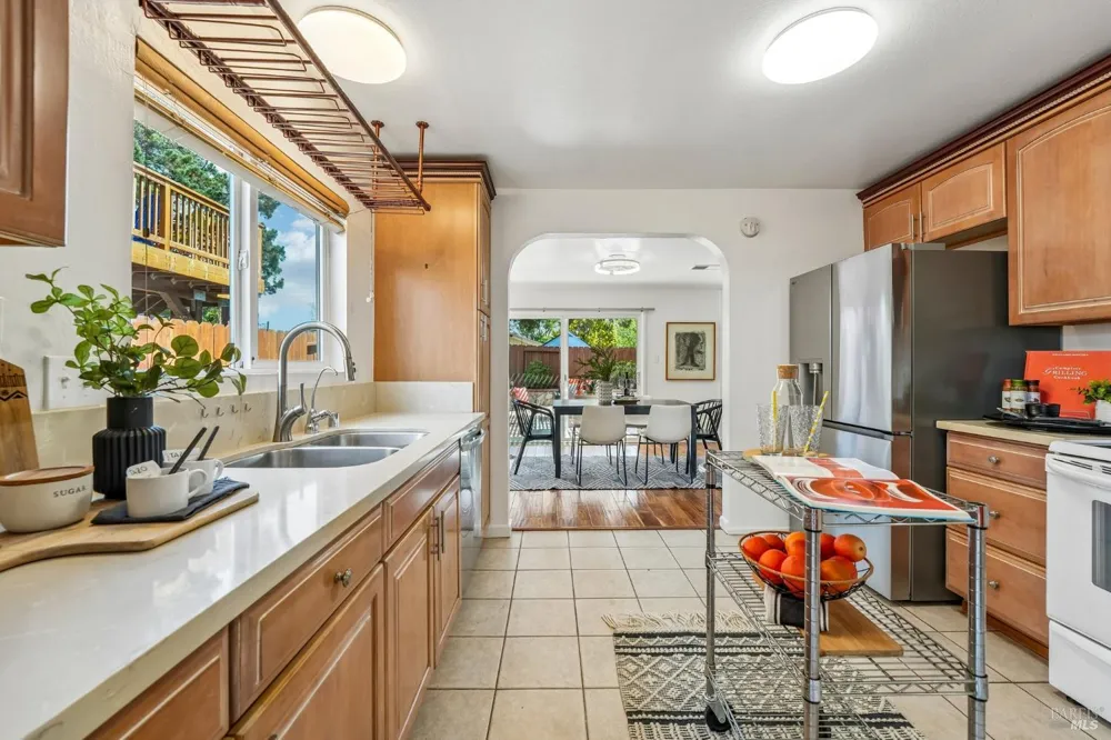 418 Larkin Drive Benicia, CA 94510