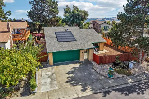 418 Larkin Drive