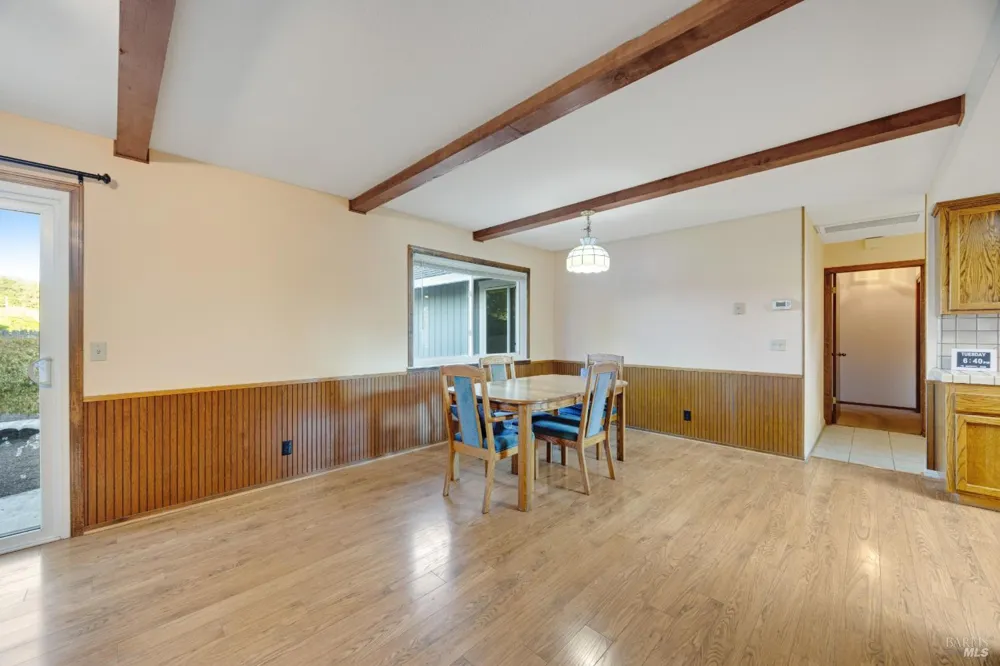 5812 Mathilde Drive Windsor, CA 95492