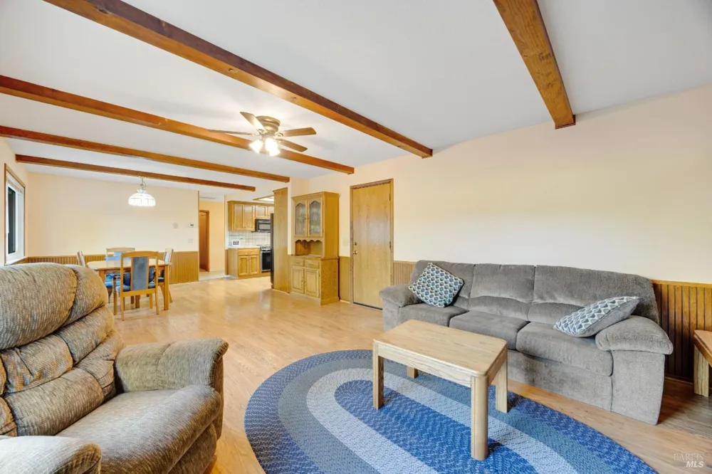 5812 Mathilde Drive Windsor, CA 95492