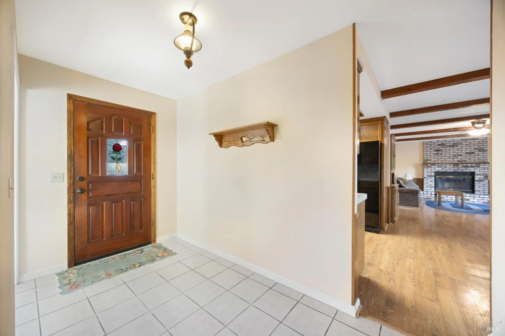 5812 Mathilde Drive Windsor, CA 95492