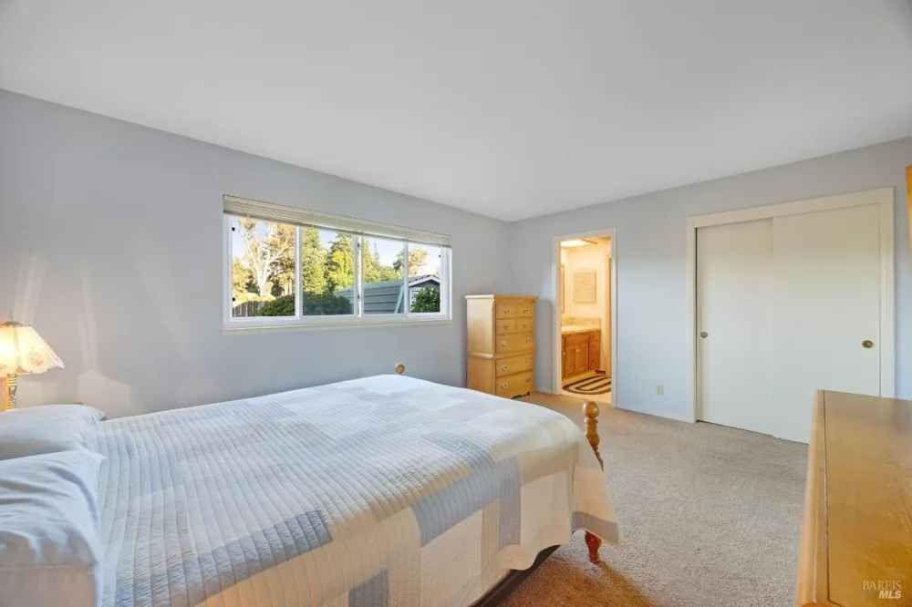 5812 Mathilde Drive Windsor, CA 95492