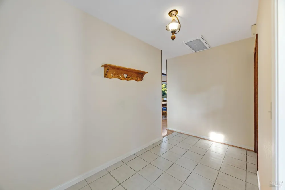 5812 Mathilde Drive Windsor, CA 95492
