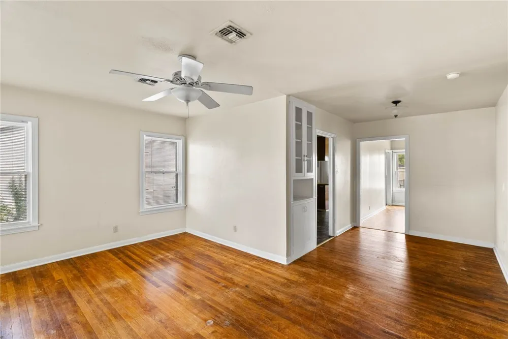 503 E Henderson Street Bishop, TX 78343