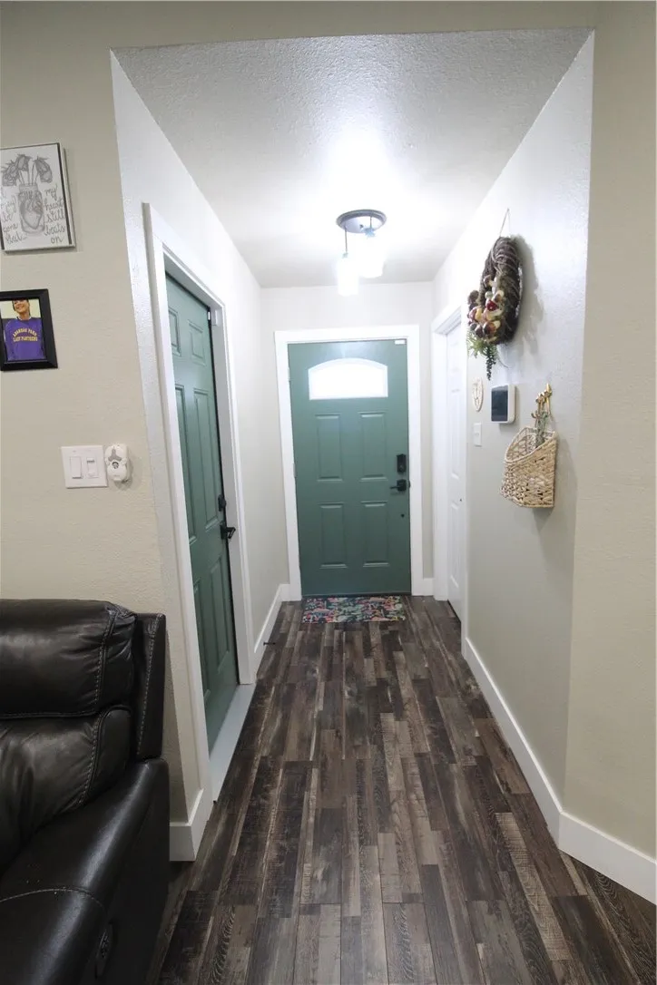 2561 Raintree Trail Ingleside, TX 78362