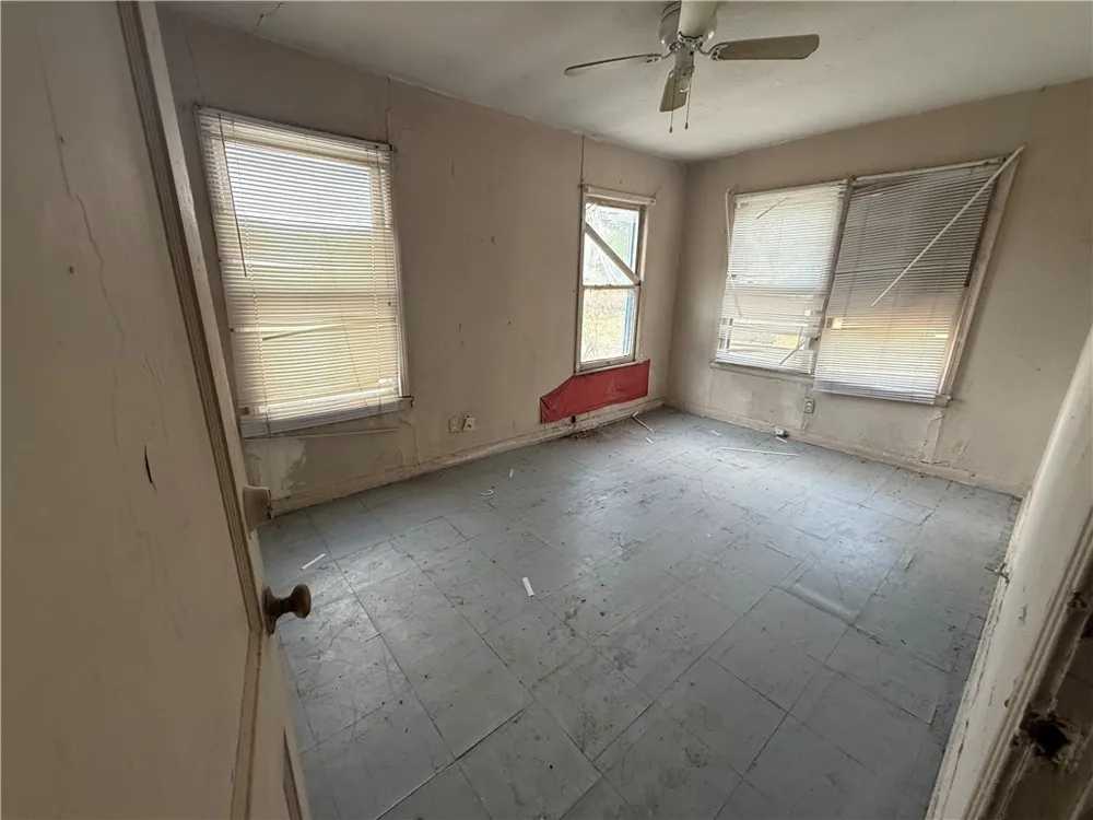 5108 Thomas Drive Corpus Christi, TX 78407