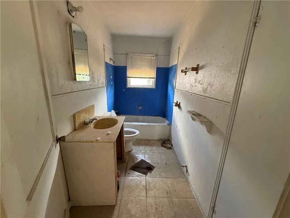 5108 Thomas Drive Corpus Christi, TX 78407