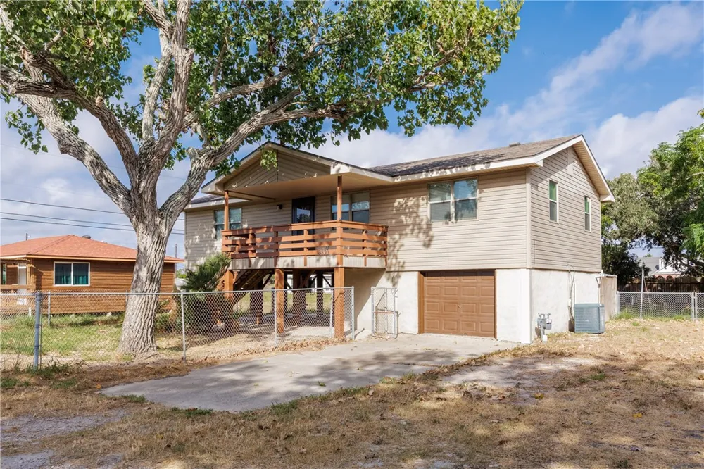 3830 Jamaica Drive Corpus Christi, TX 78418