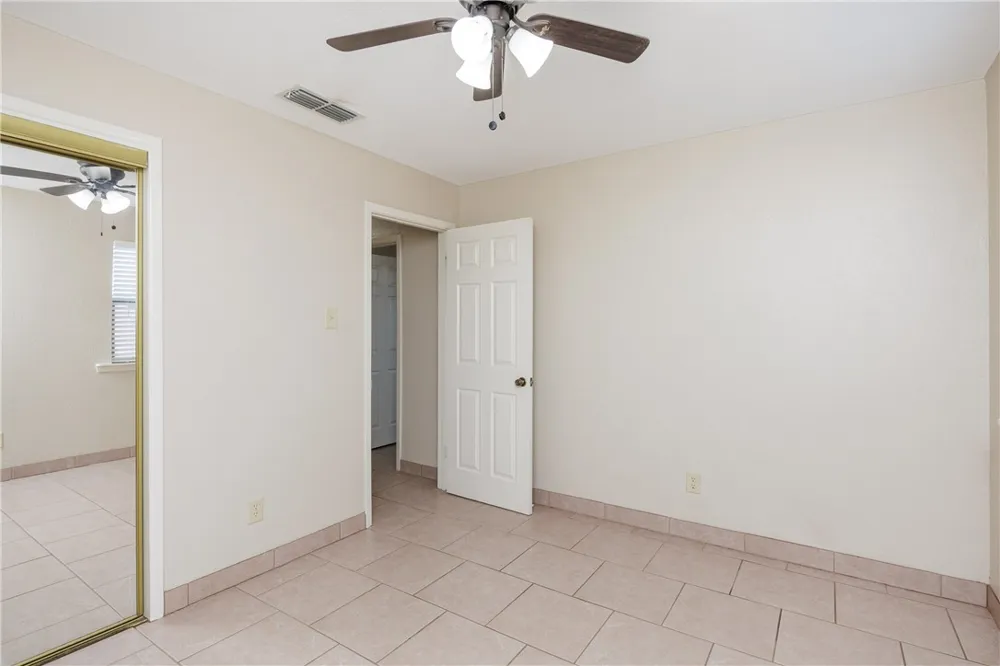 3830 Jamaica Drive Corpus Christi, TX 78418