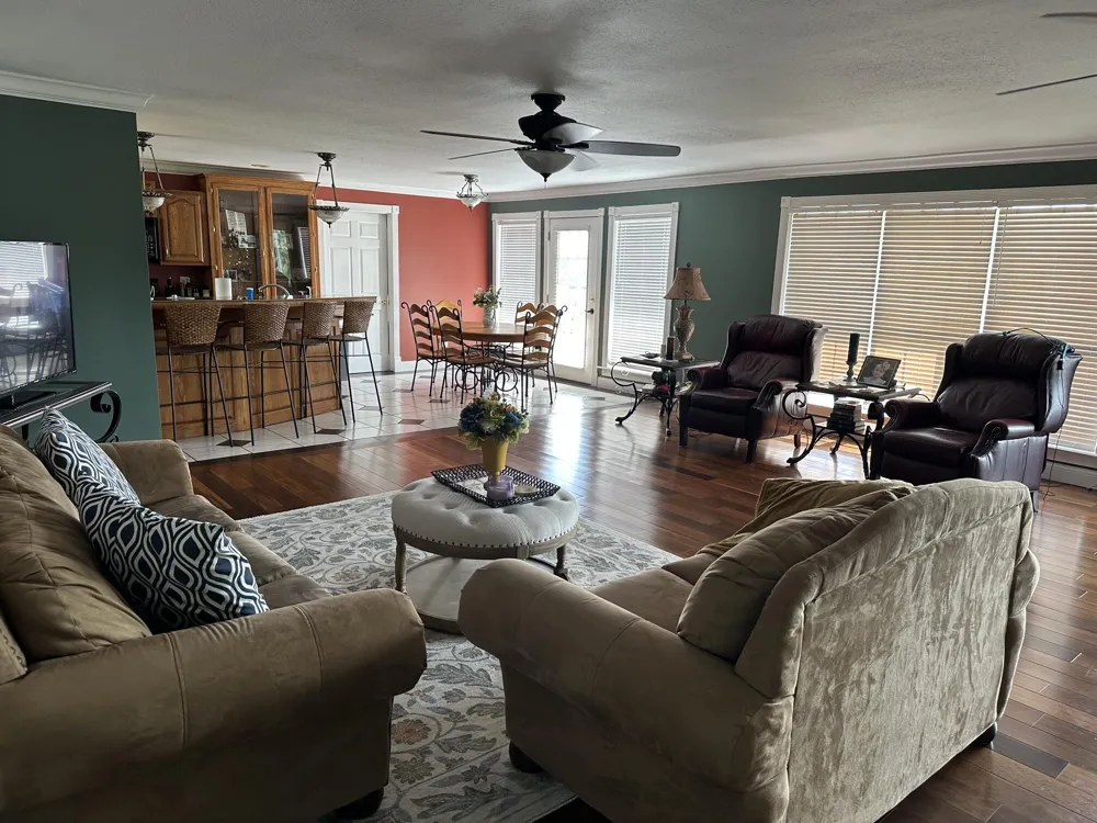 430 Lakeview Drive Spring City, TN 37381