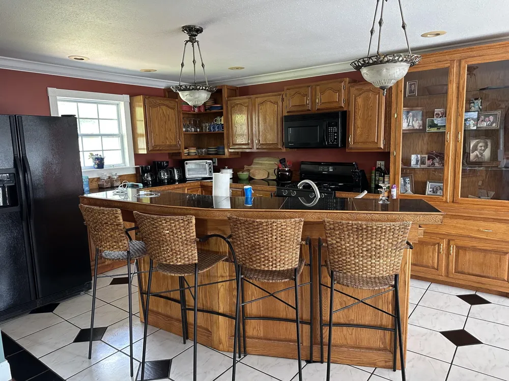 430 Lakeview Drive Spring City, TN 37381