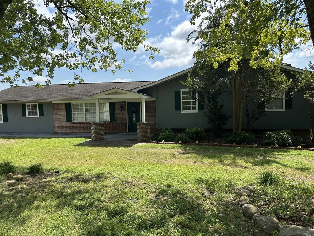430 Lakeview Drive Spring City, TN 37381