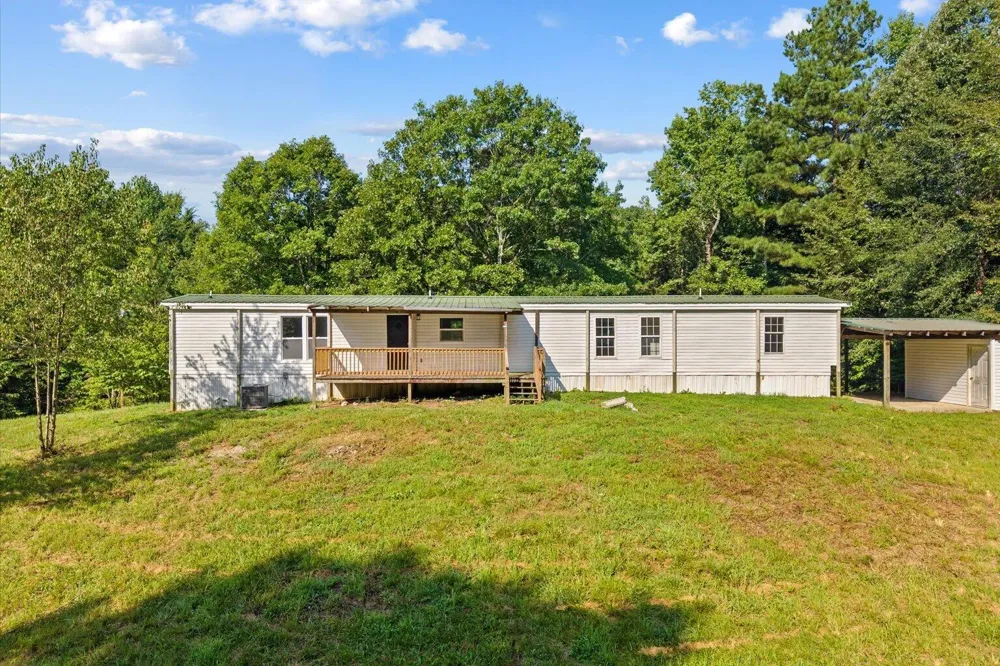 1237 North Pass Chatsworth, GA 30705