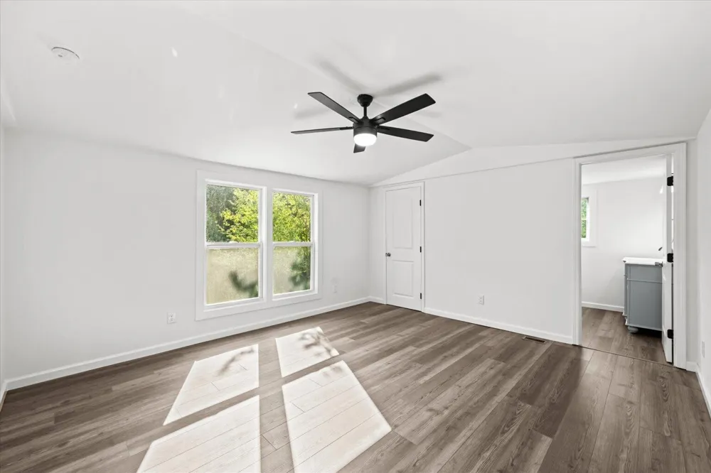 1237 North Pass Chatsworth, GA 30705