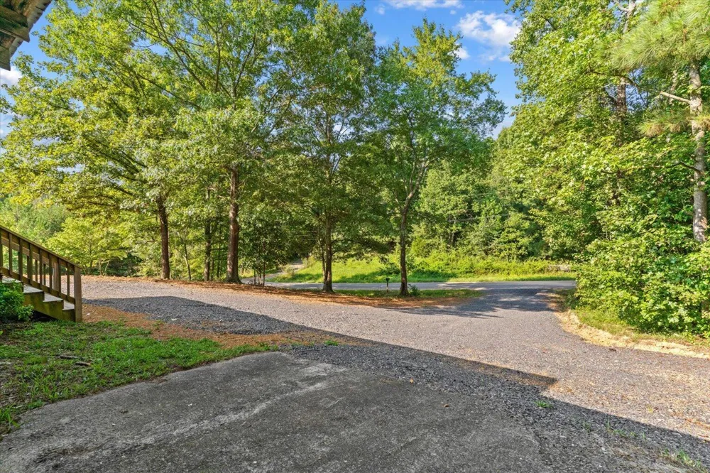 1237 North Pass Chatsworth, GA 30705