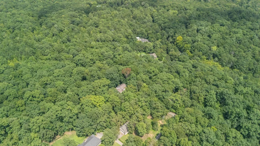 5021 Parkerson Road Apison, TN 37302