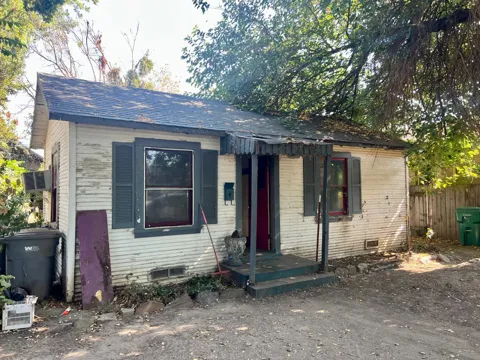 209 Hilborn Street