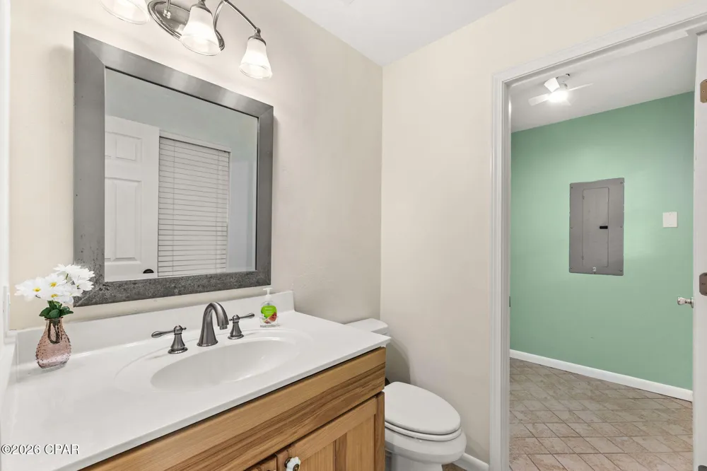 956 Mcfarlan Avenue Fort Walton Beach, FL 32547