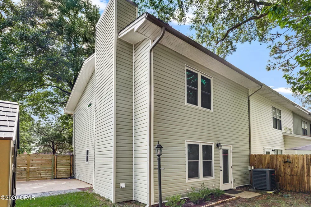 956 Mcfarlan Avenue Fort Walton Beach, FL 32547