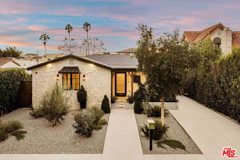 133 La Jolla Avenue