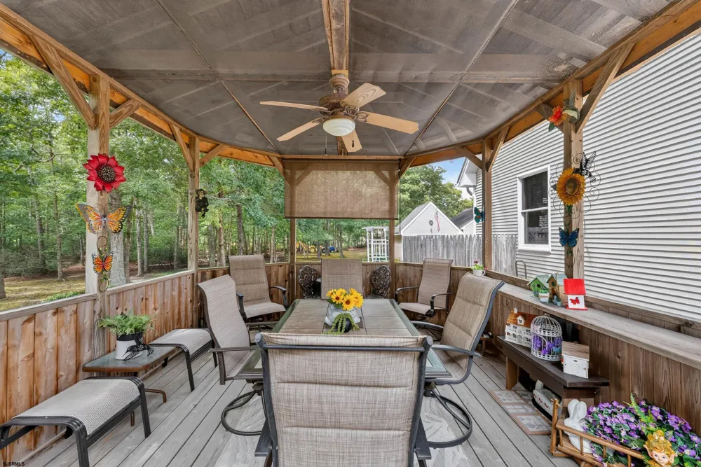 447 Stage Little Egg Harbor, NJ 08087