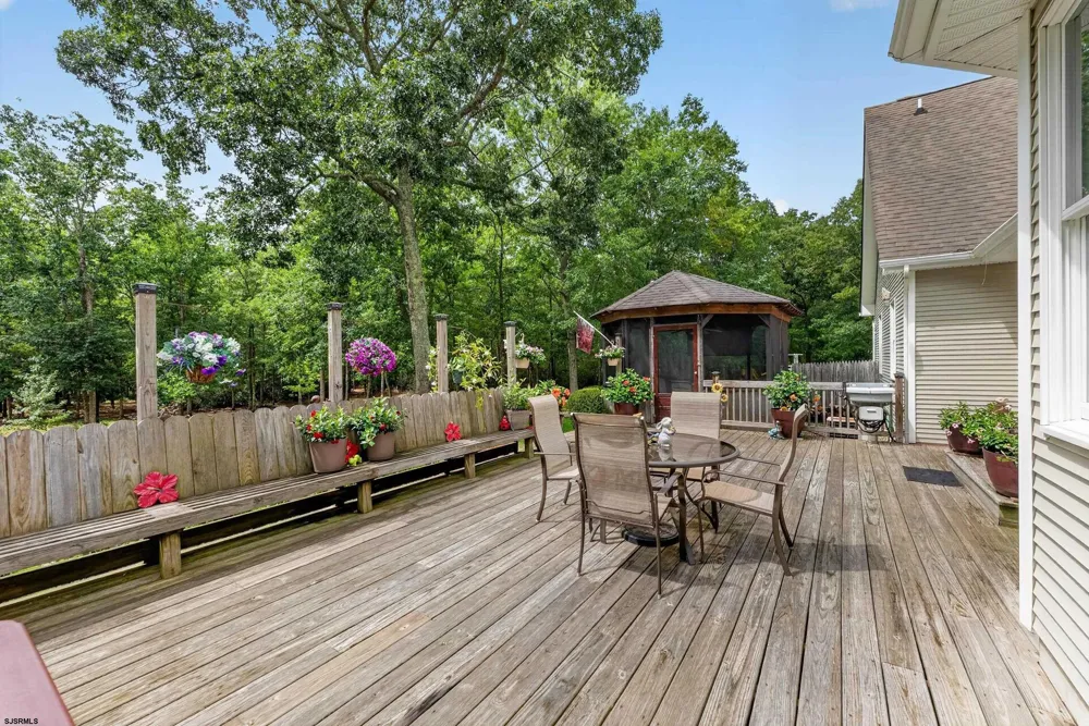 447 Stage Little Egg Harbor, NJ 08087