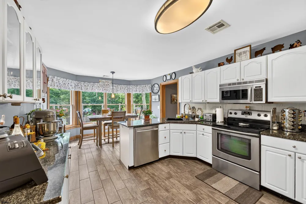 447 Stage Little Egg Harbor, NJ 08087
