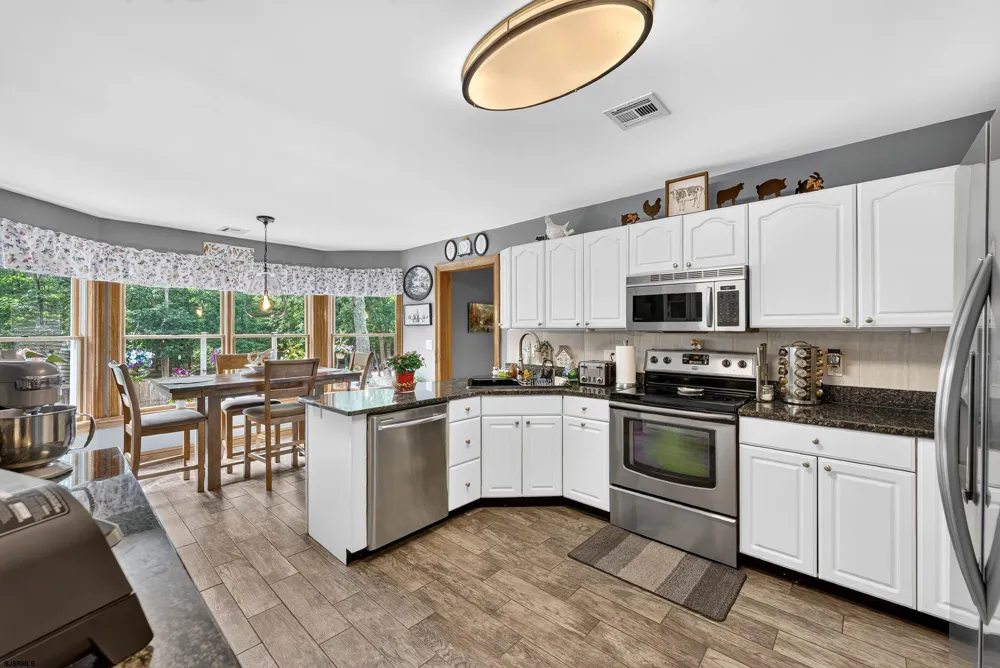447 Stage Little Egg Harbor, NJ 08087