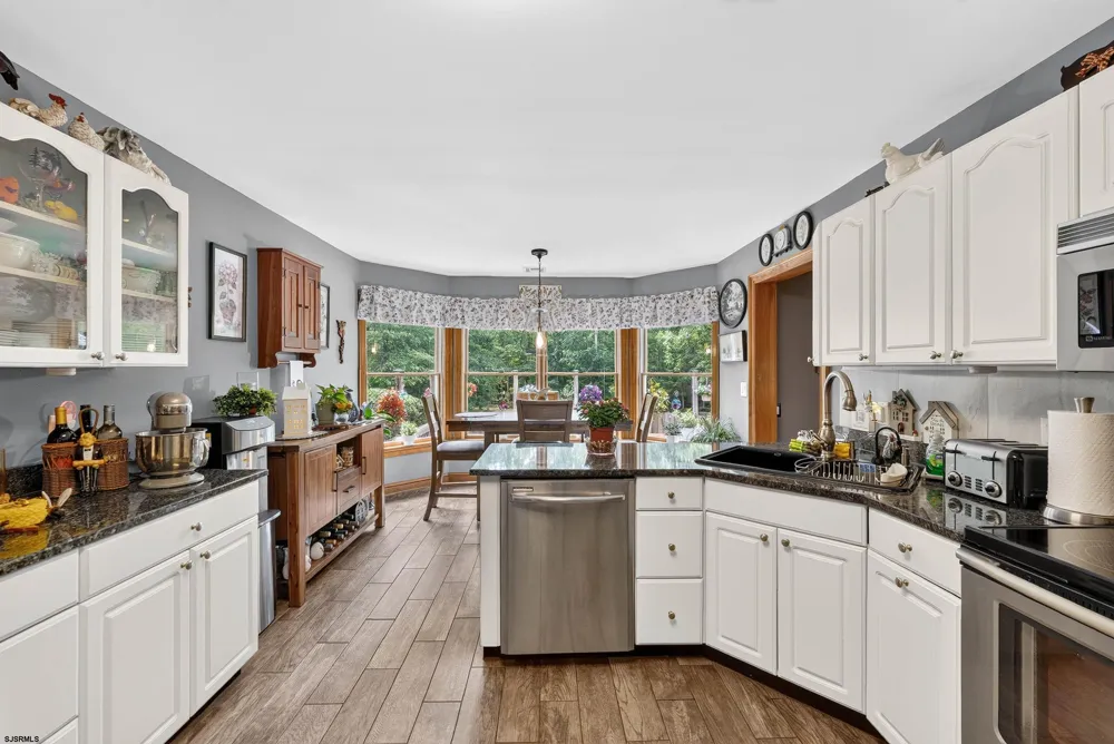 447 Stage Little Egg Harbor, NJ 08087