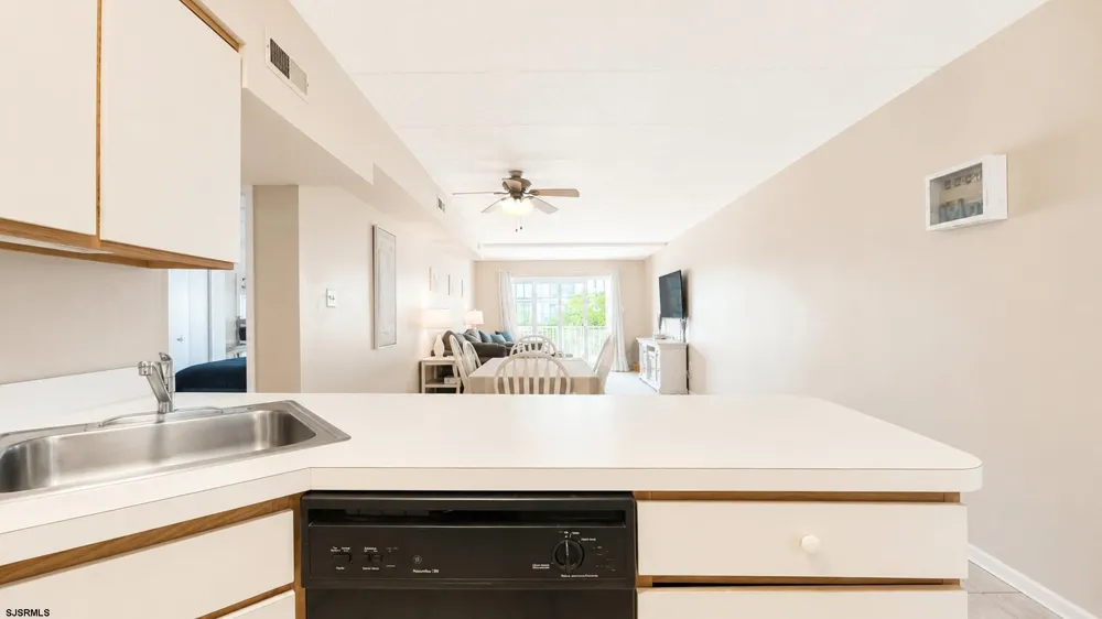 4600 W Brigantine Ave Brigantine, NJ 08203