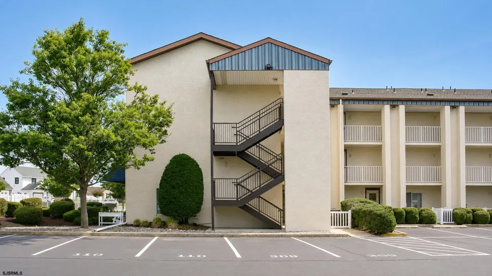 4600 W Brigantine Ave Brigantine, NJ 08203