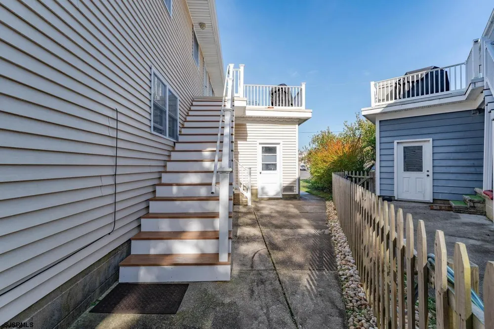 111 W Inlet Road Ocean City, NJ 08226