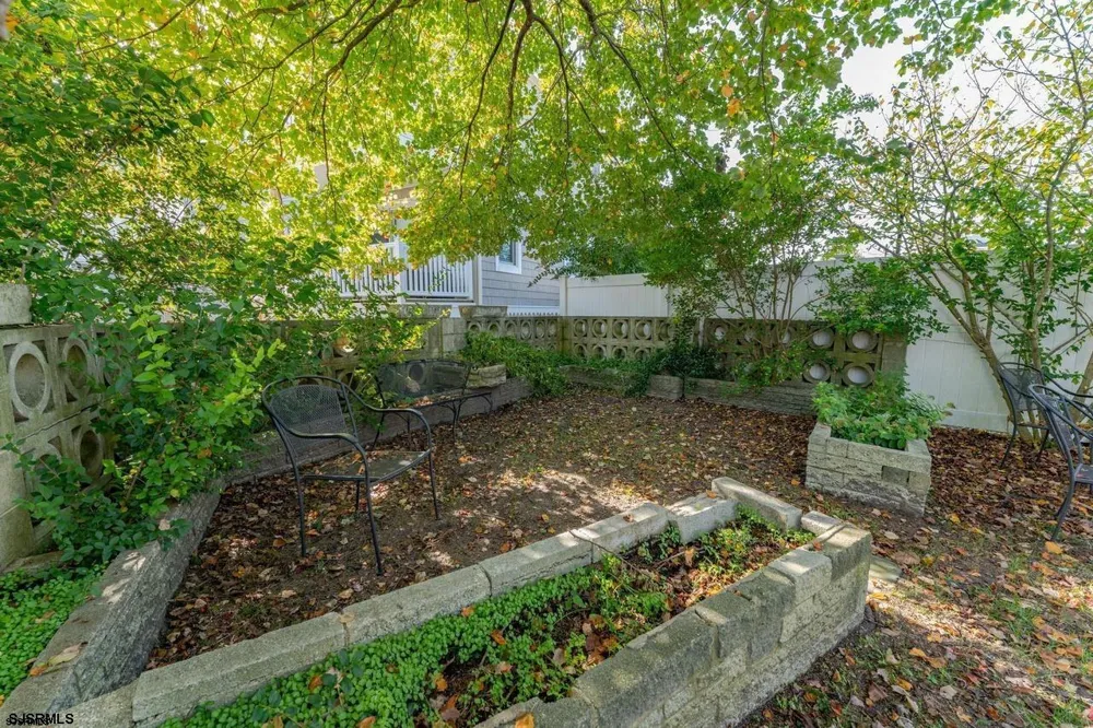 111 W Inlet Road Ocean City, NJ 08226