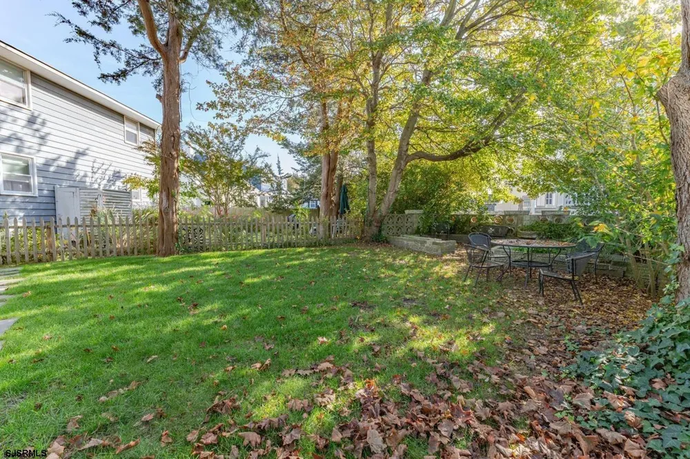 111 W Inlet Road Ocean City, NJ 08226