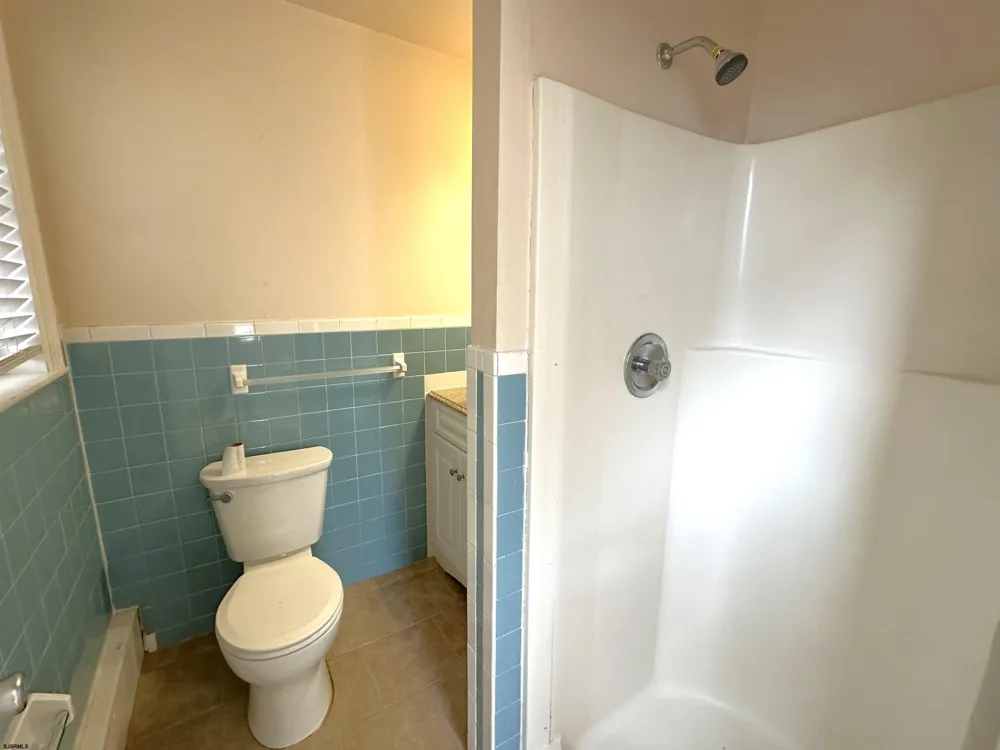 4802 Ventnor Ave Ventnor, NJ 08406