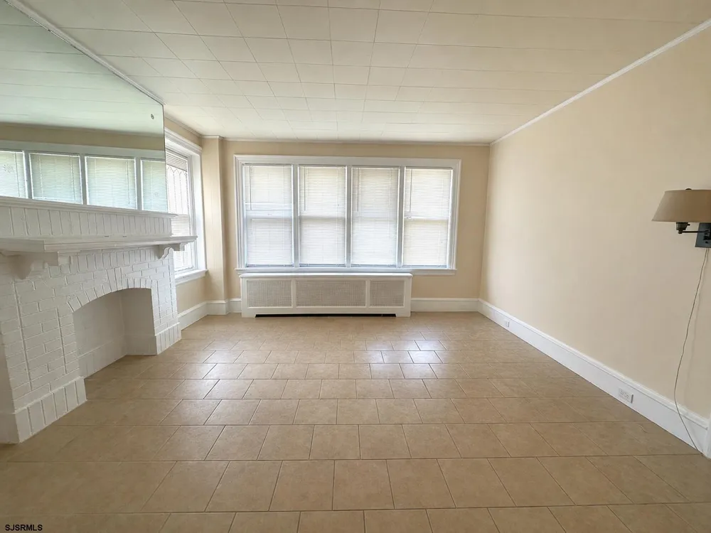 4802 Ventnor Ave Ventnor, NJ 08406
