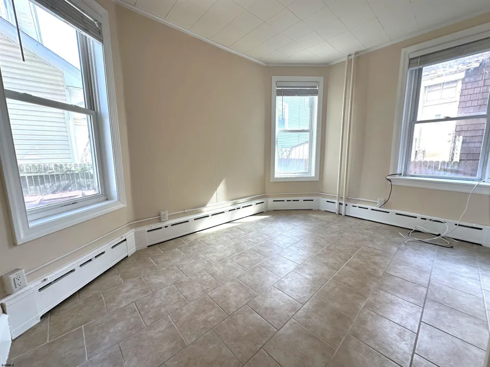 4802 Ventnor Ave Ventnor, NJ 08406