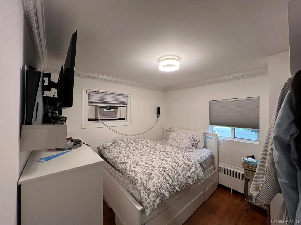 320 Maplegrove Avenue Uniondale, NY 11553