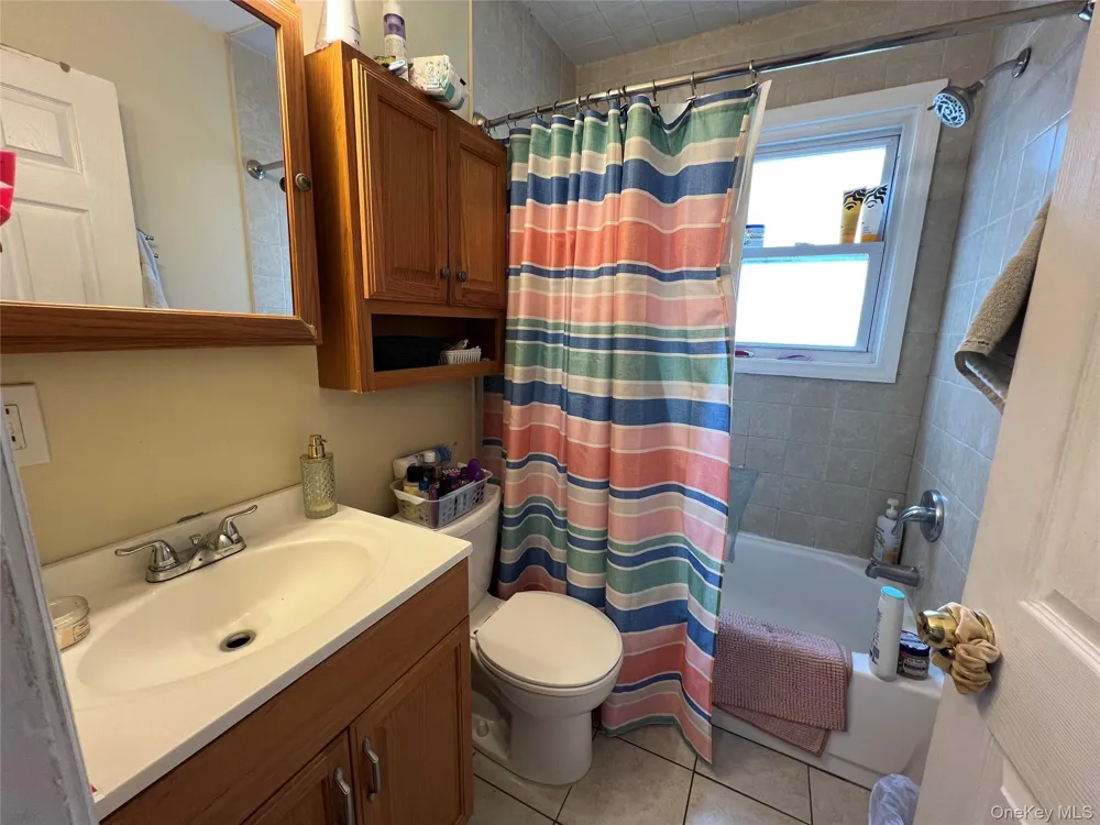 320 Maplegrove Avenue Uniondale, NY 11553