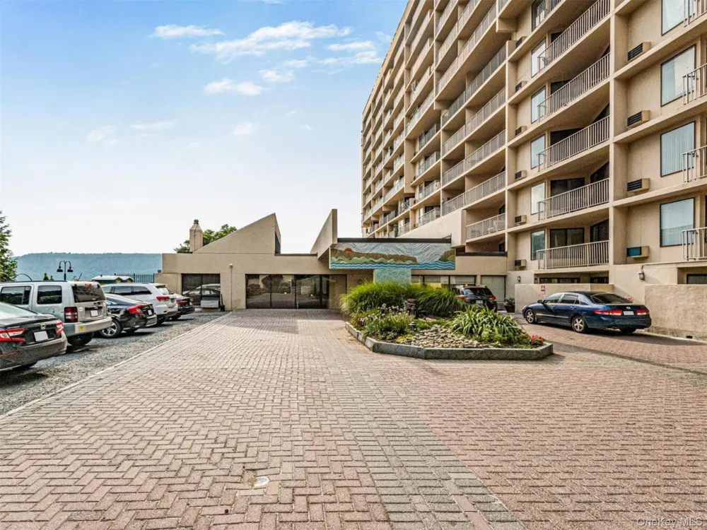 1155 Warburton Avenue #5A Yonkers, NY 10701