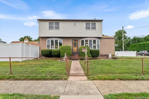 10 Enness Avenue