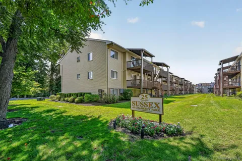 25 College Avenue #102