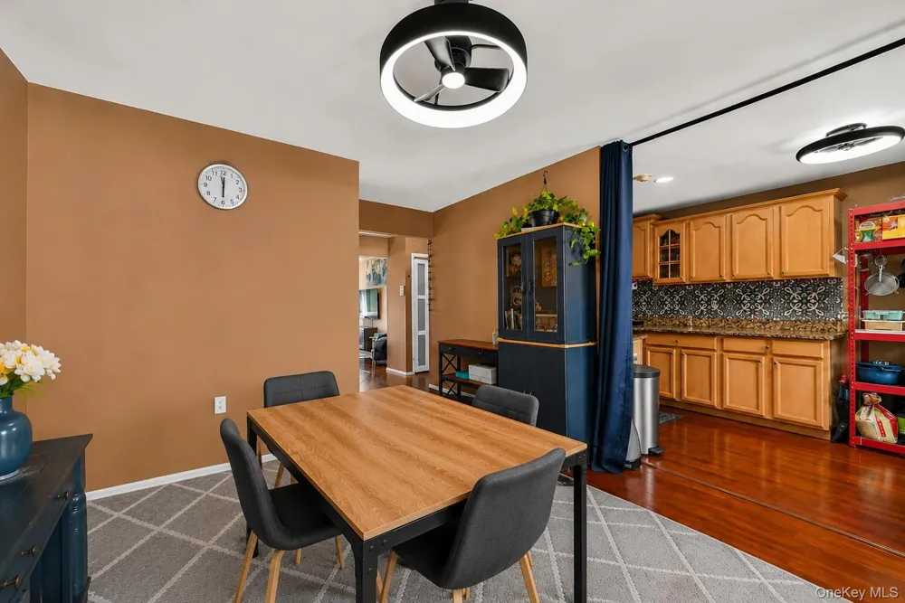 25 College Avenue #102 Nanuet, NY 10954