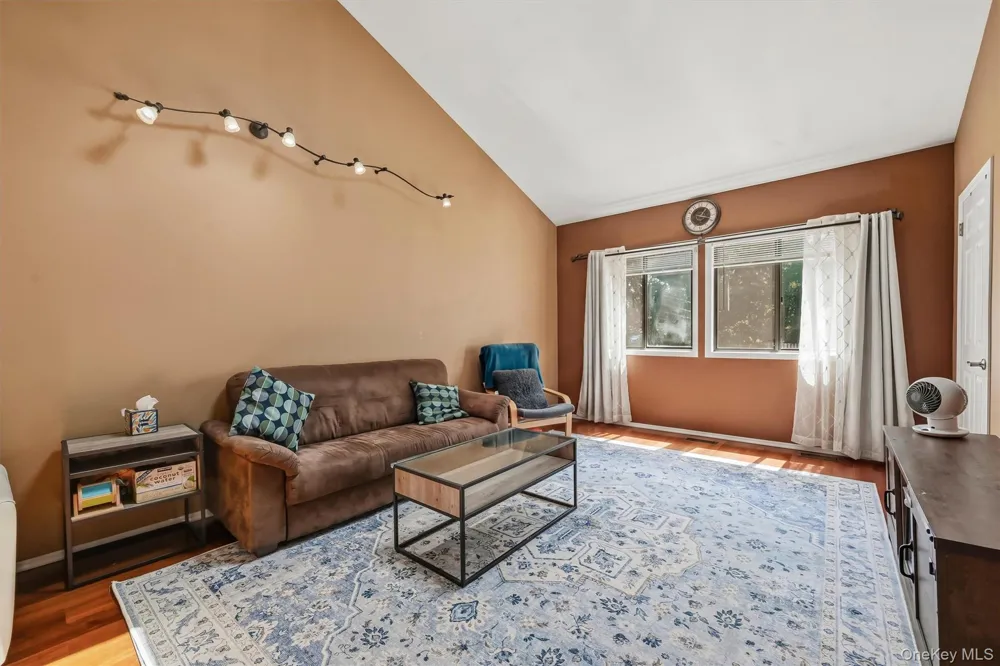 25 College Avenue #102 Nanuet, NY 10954
