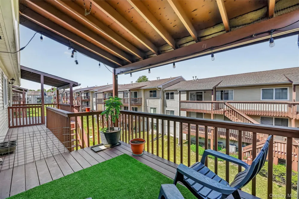 25 College Avenue #102 Nanuet, NY 10954