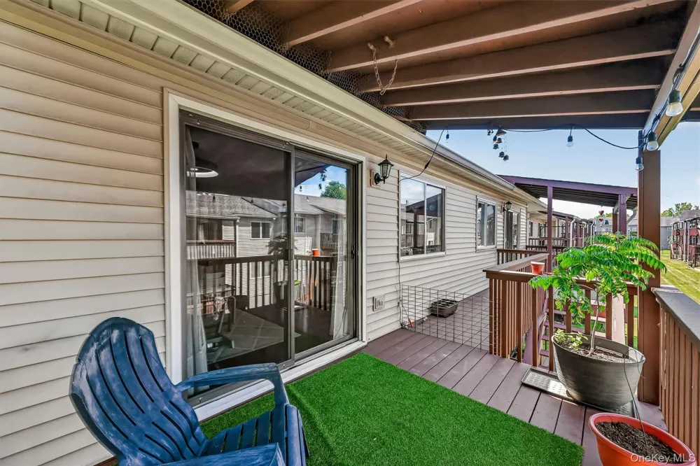 25 College Avenue #102 Nanuet, NY 10954